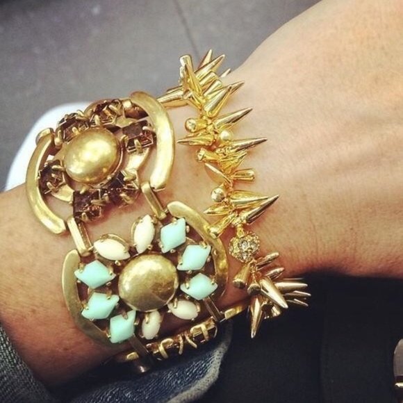 Stella & Dot | Retired Vintage Gold+Turquoise Becca Bracelet - Picture 9 of 9